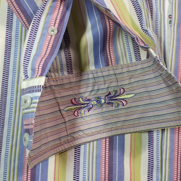 Robert Graham shirt - Picture 4 of 5